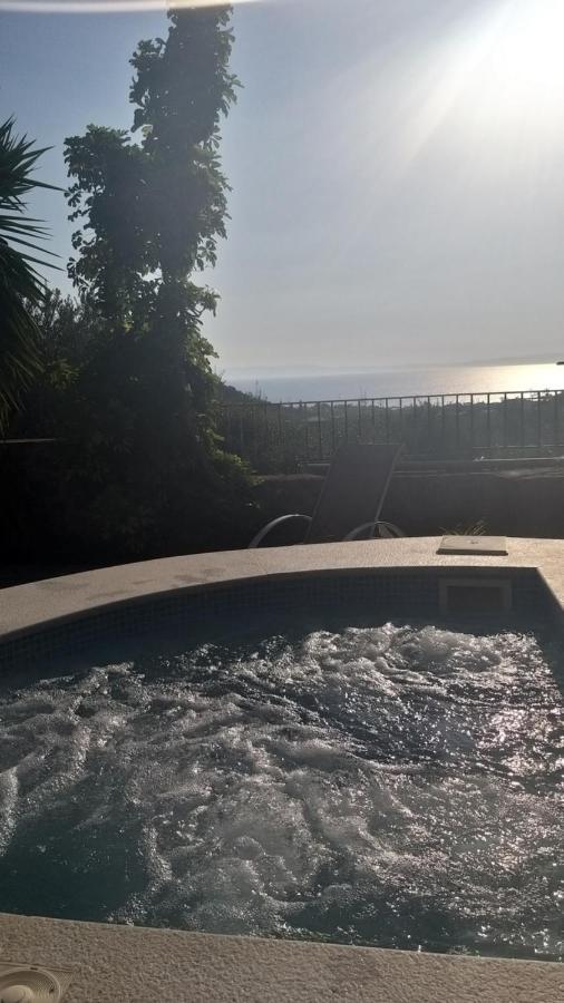 Villa Onar A Stone House With Amazing View Stoupa Bagian luar foto