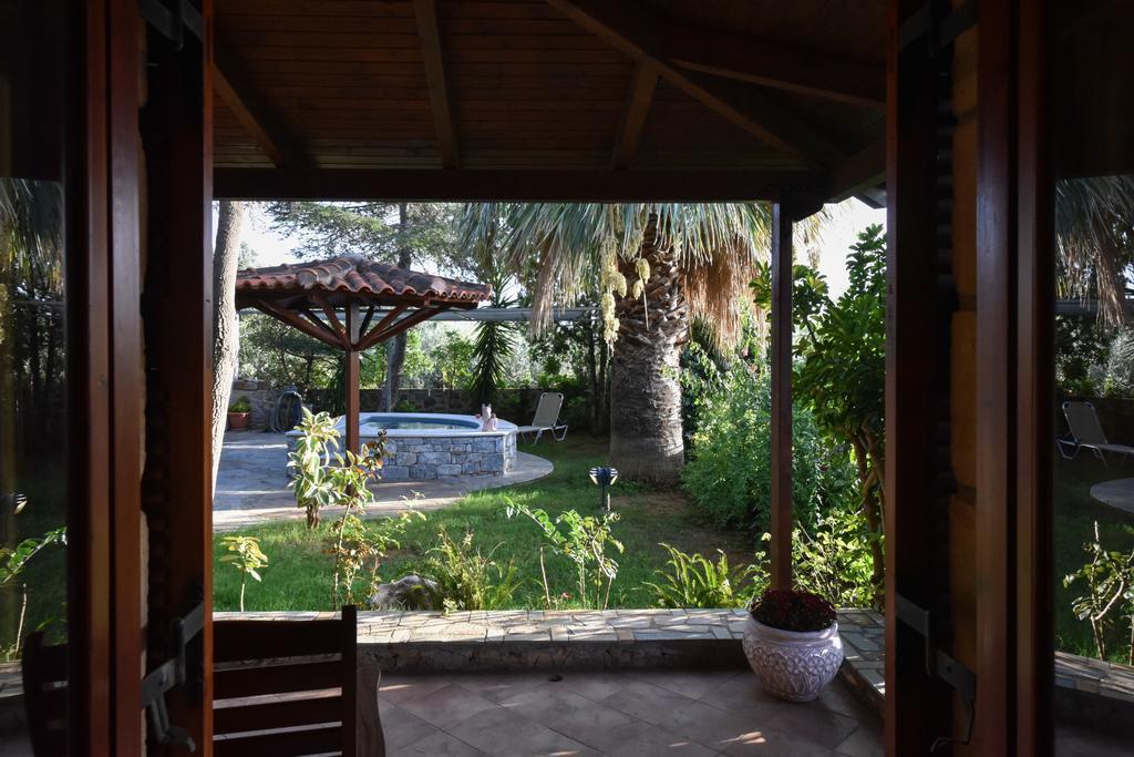 Villa Onar A Stone House With Amazing View Stoupa Bagian luar foto