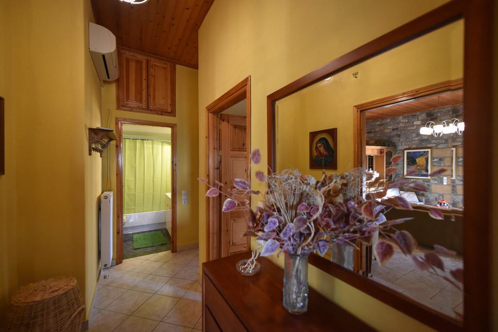 Villa Onar A Stone House With Amazing View Stoupa Bagian luar foto