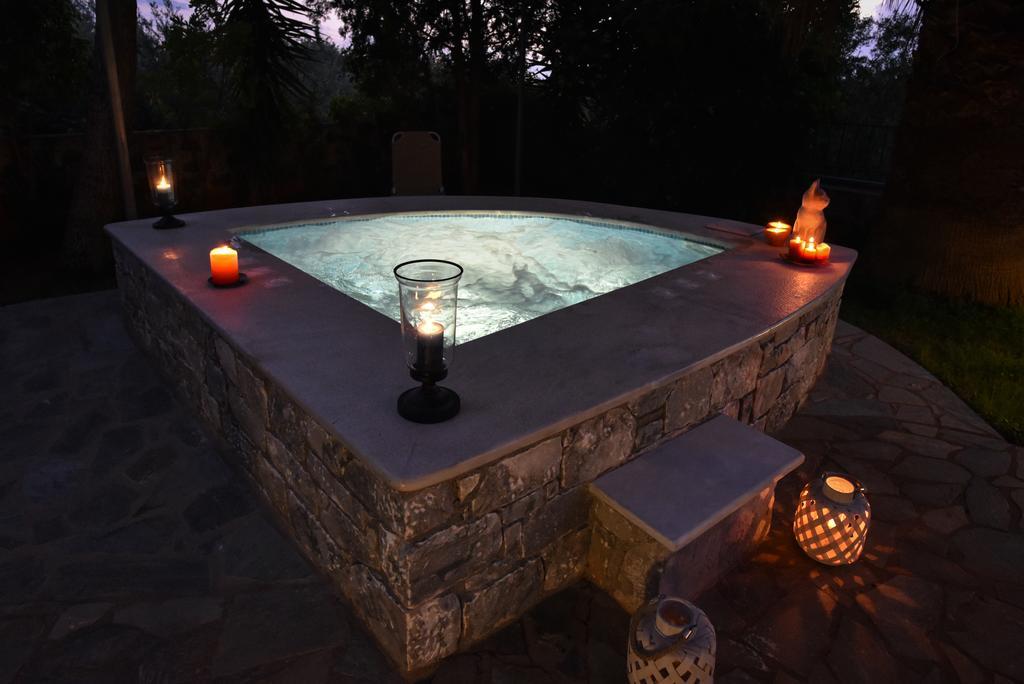 Villa Onar A Stone House With Amazing View Stoupa Bagian luar foto