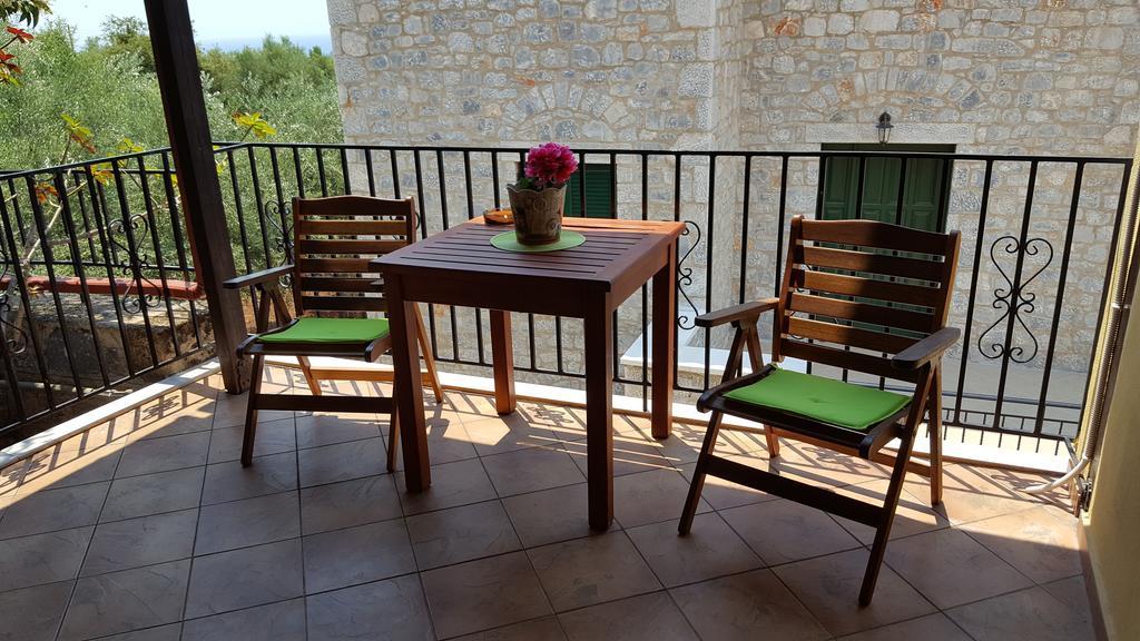 Villa Onar A Stone House With Amazing View Stoupa Bagian luar foto
