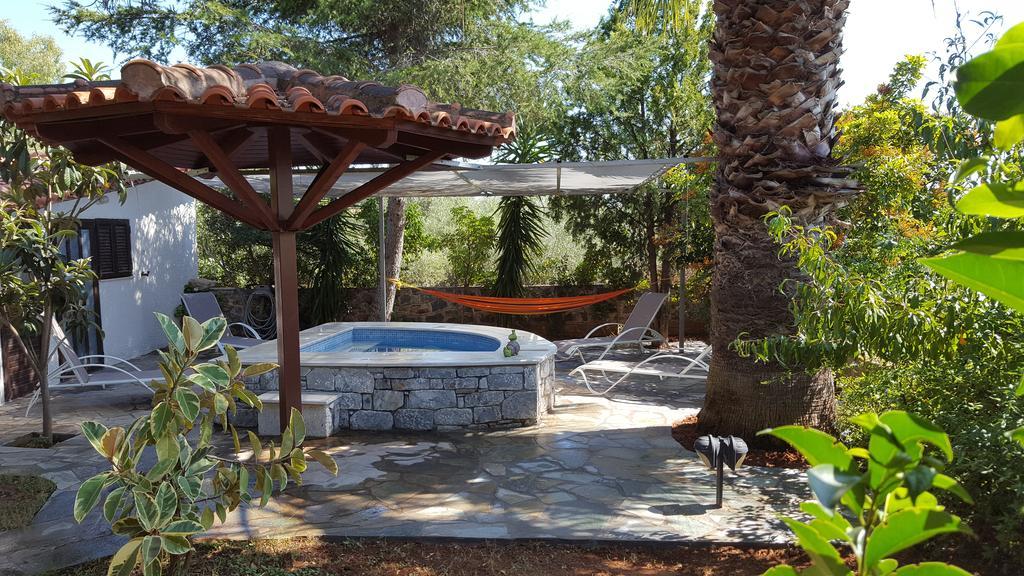 Villa Onar A Stone House With Amazing View Stoupa Bagian luar foto