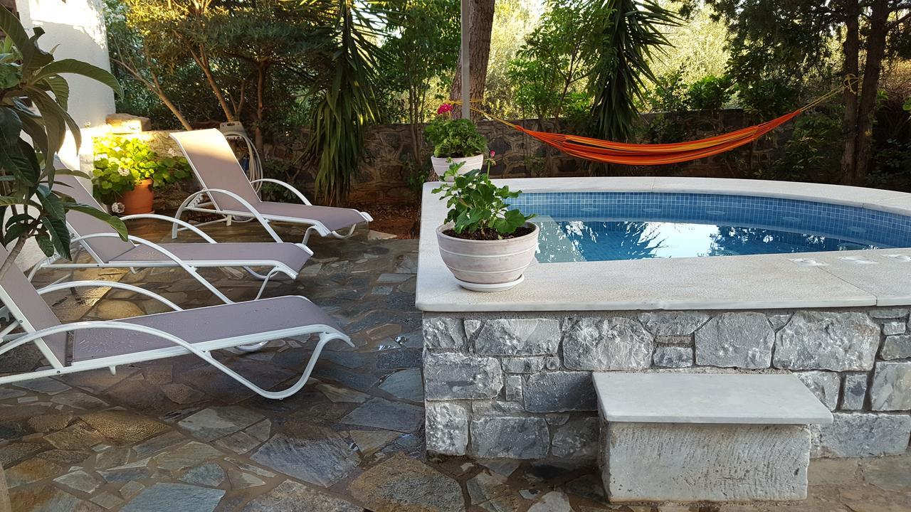 Villa Onar A Stone House With Amazing View Stoupa Bagian luar foto