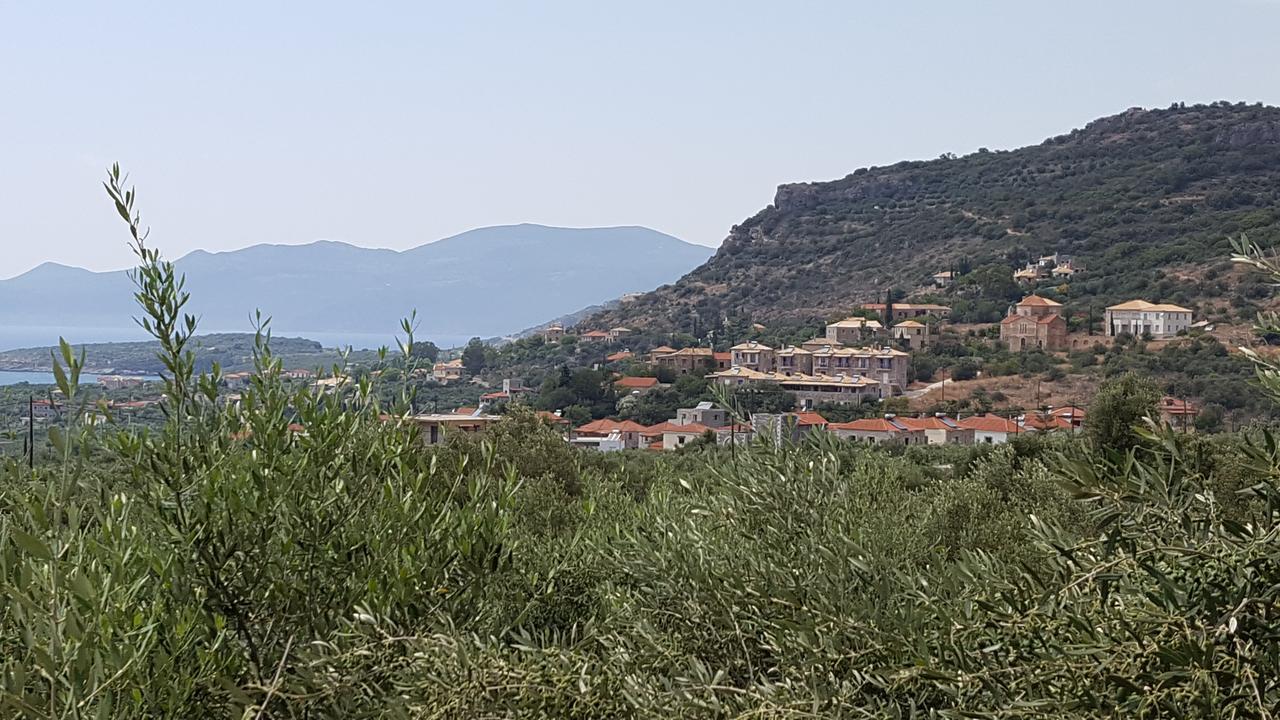 Villa Onar A Stone House With Amazing View Stoupa Bagian luar foto